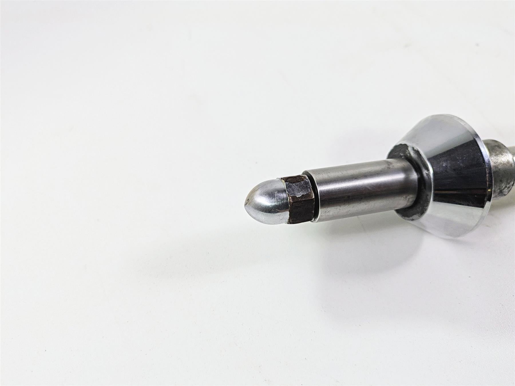 2004 Harley Softail FXSTDI Deuce Front Axle Wheel Spindle 3/4" 43354-00 {{ shop.shopifyCountryName }} - Mototech271