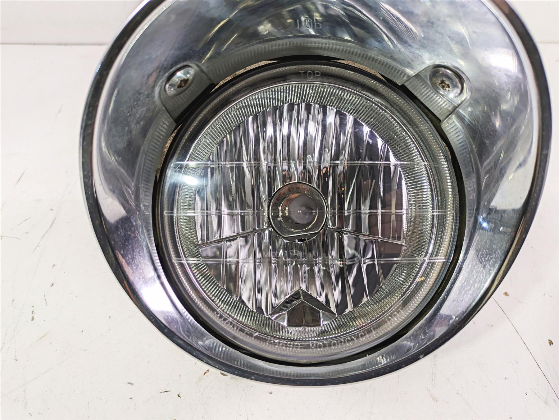 2002 Honda V-Twin VTX1800 C Headlight & Housing Set 33120-MCH-671 61301-MCH-670 {{ shop.shopifyCountryName }} - Mototech271