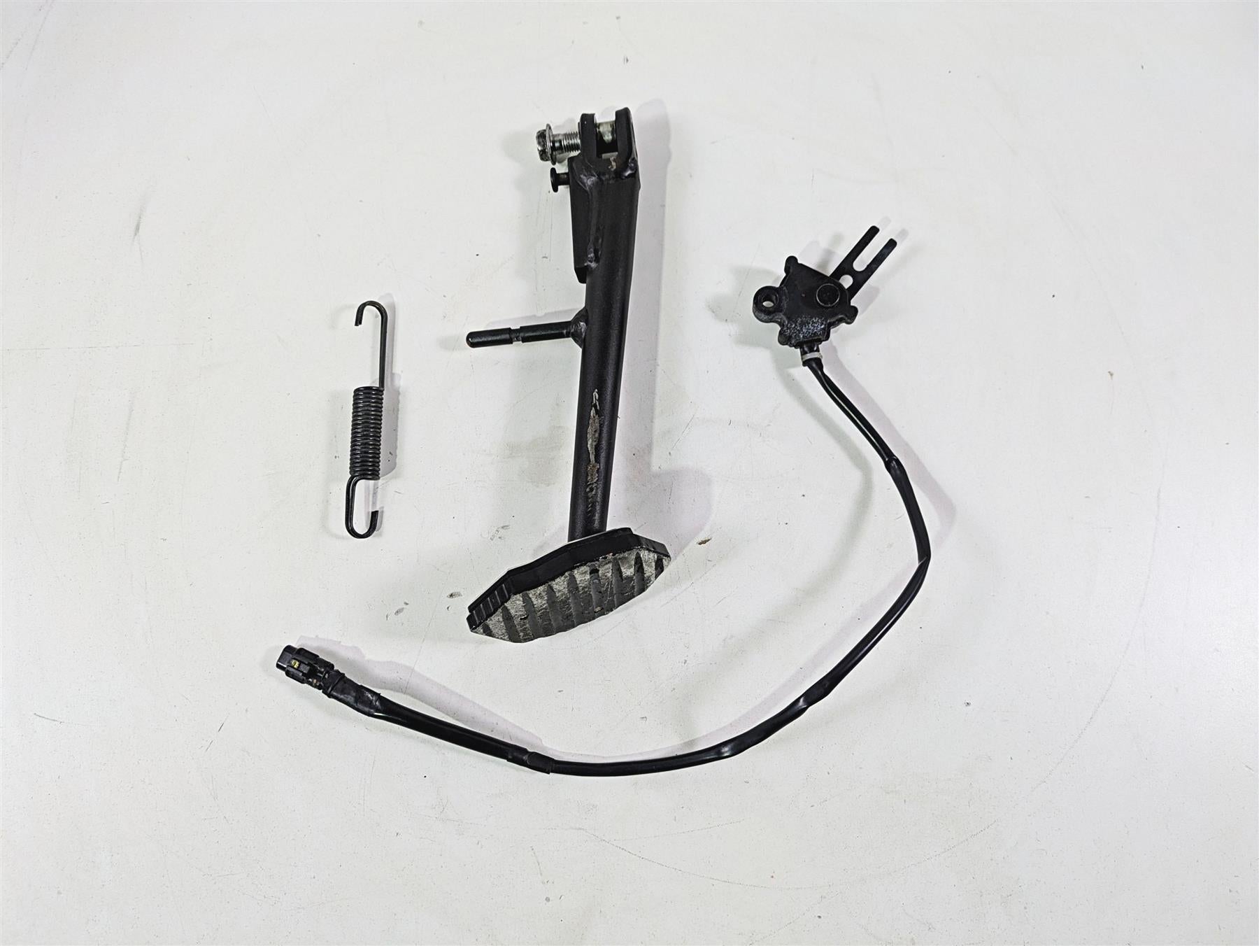 2021 Kawasaki Z900 ZR900 Side Kickstand & Safety Switch Set 34024-0141-18R {{ shop.shopifyCountryName }} - Mototech271