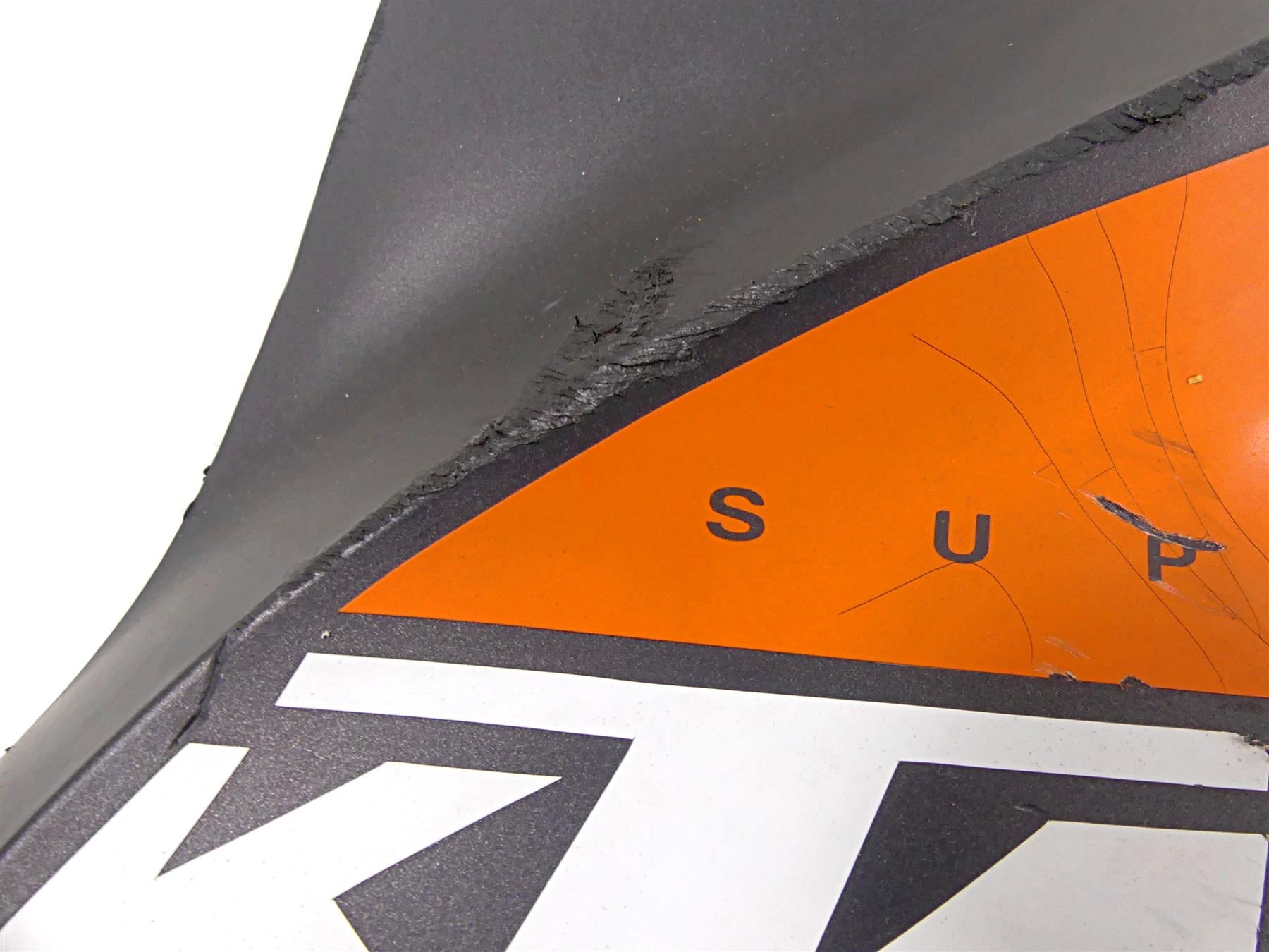 2016 KTM 1290 Super Duke R Tank Side Cover Panel Fairings 61308051000 {{ shop.shopifyCountryName }} - Mototech271