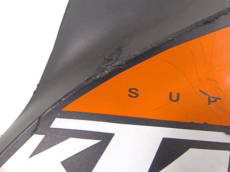 2016 KTM 1290 Super Duke R Tank Side Cover Panel Fairings 61308051000 {{ shop.shopifyCountryName }} - Mototech271