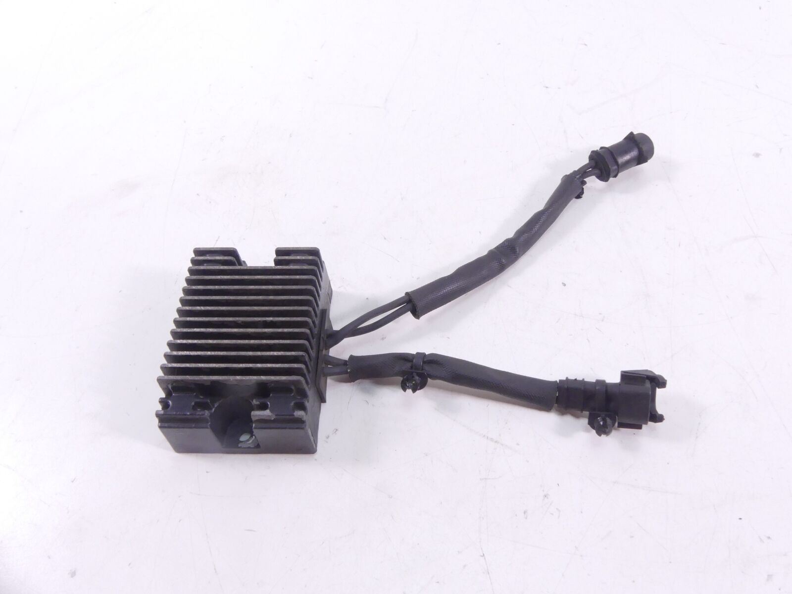 2009 Harley Sportster XR1200 Rectifier Voltage Regulator 74711-08 {{ shop.shopifyCountryName }} - Mototech271