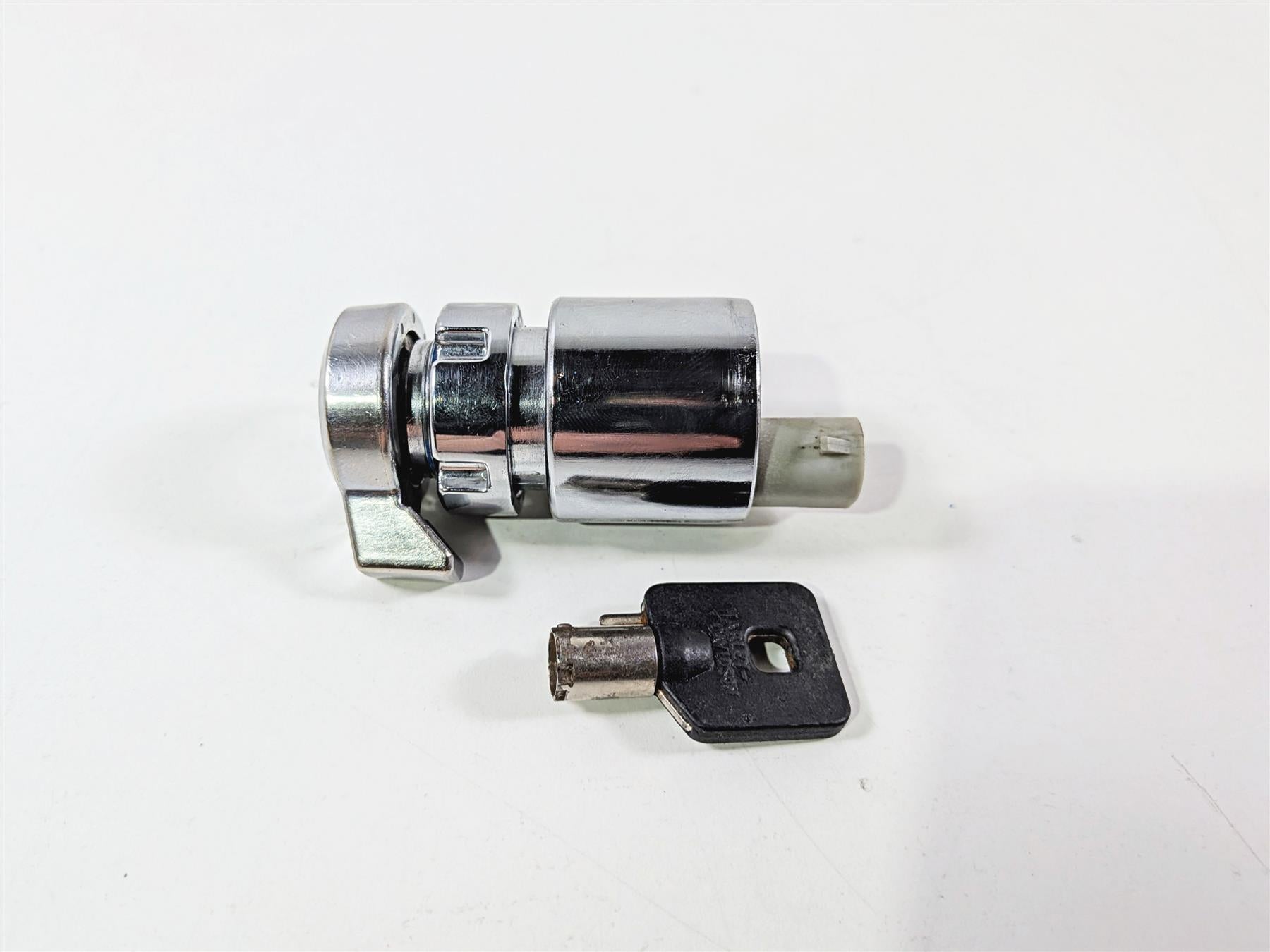 2014 Harley FXSB Softail Breakout Ignition Switch Key Lock Set 71400077A-Mototech271