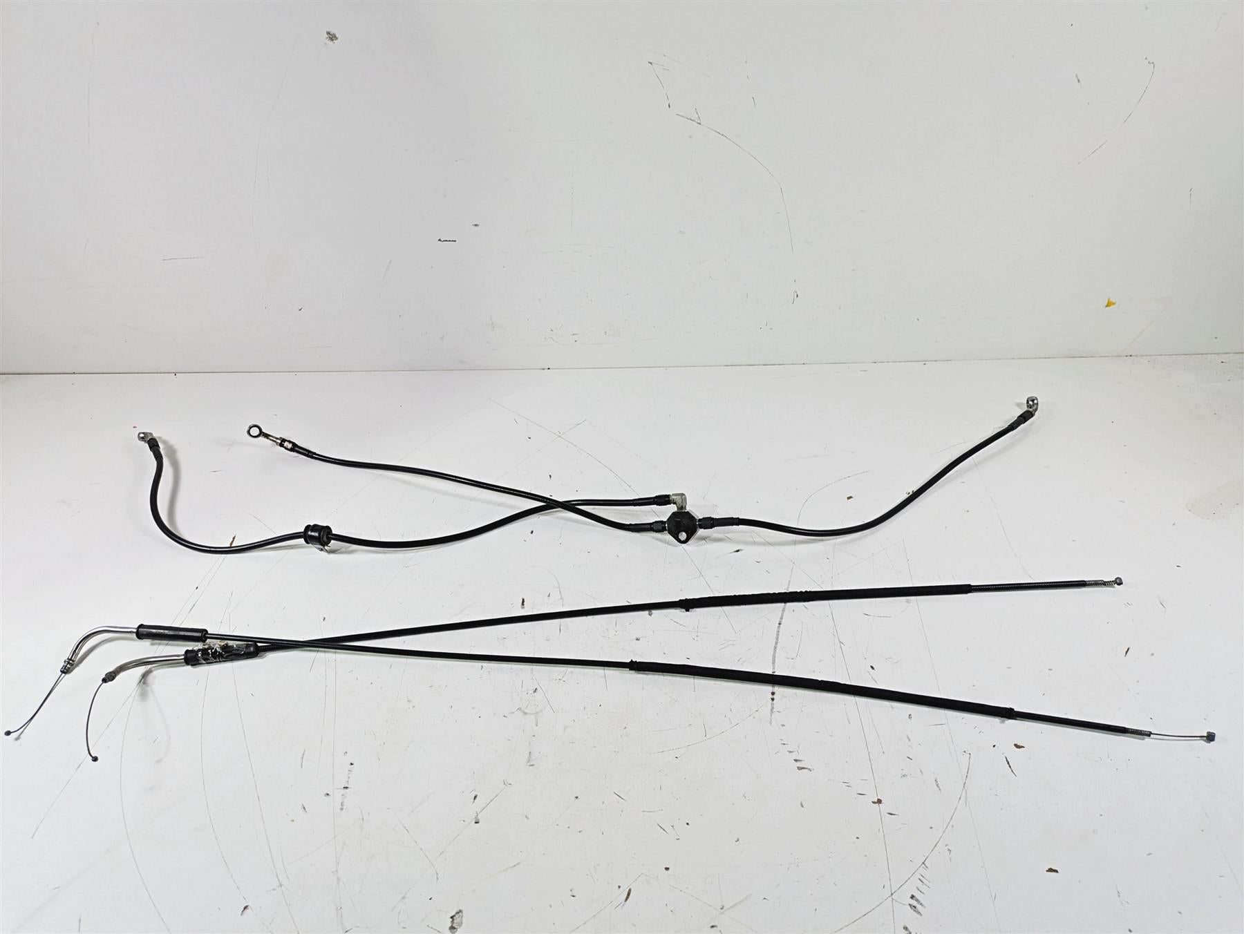 2015 Harley FXDL Dyna Low Rider Tall Bars Throttle Cable & Brake Line {{ shop.shopifyCountryName }} - Mototech271