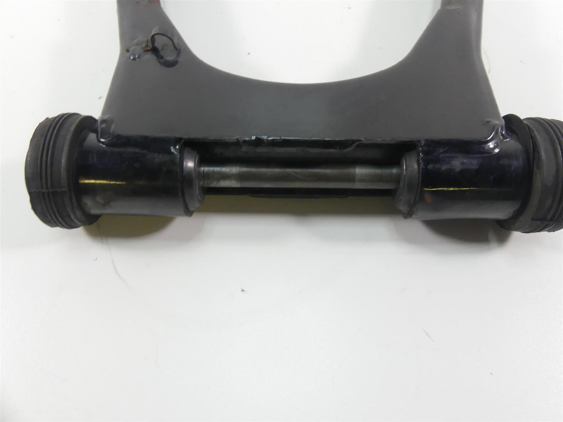 1995 Harley Touring FLHTCU Electra Glide Rear Swingarm Swing Arm + Axle 47544-85 {{ shop.shopifyCountryName }} - Mototech271