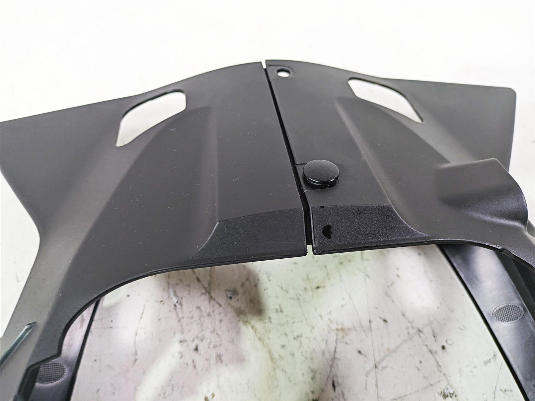 2022 BMW R1250 RT K052 Rear Tail Cover Fairing Set 46638529393 {{ shop.shopifyCountryName }} - Mototech271