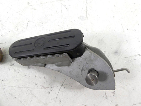 2009 BMW R1200 GS K25 Front Footpeg Foot Peg Rest Set 46717729281 46717729281 {{ shop.shopifyCountryName }} - Mototech271