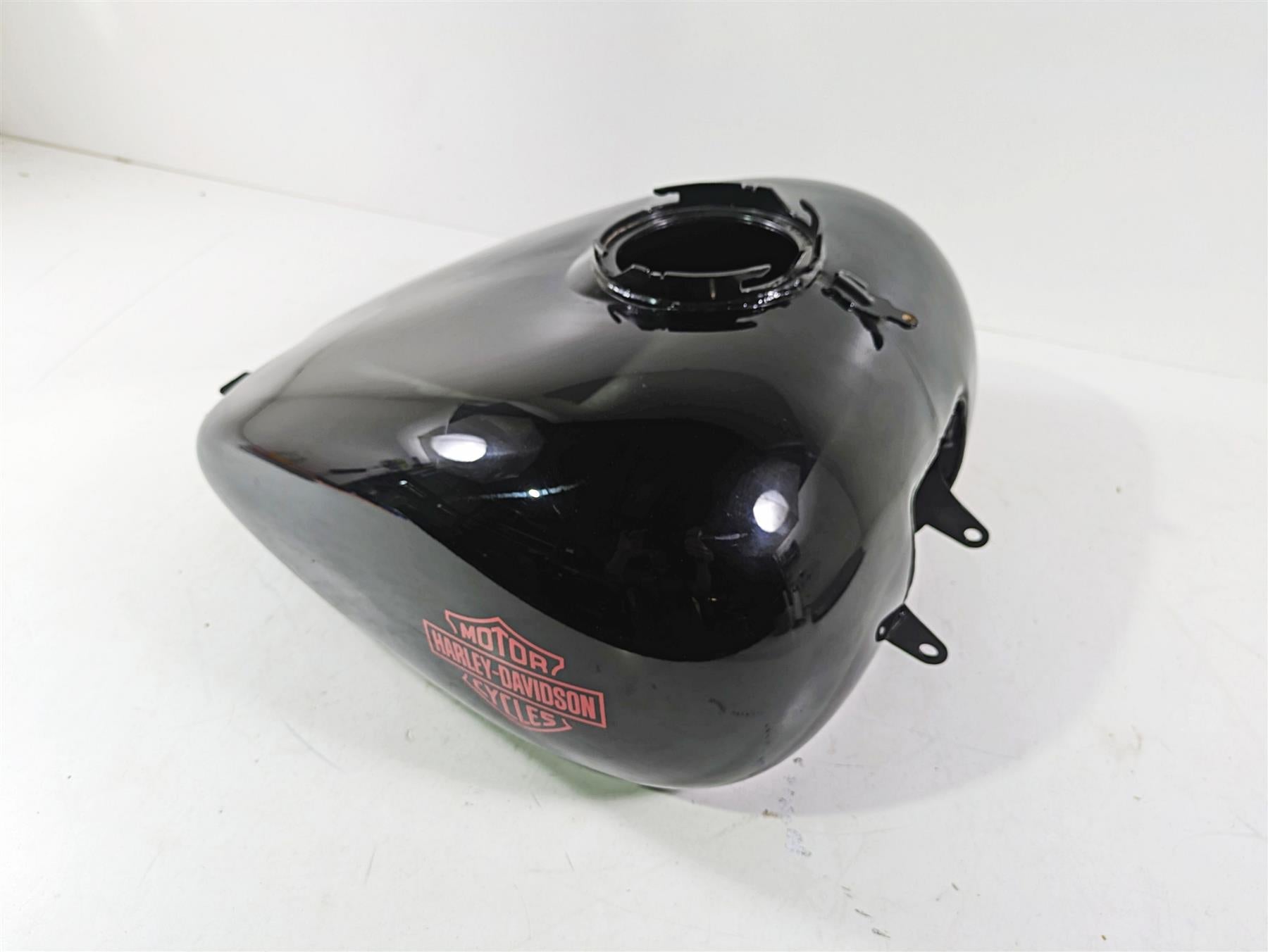 2020 Harley Touring FLHT Electra Glide Fuel Gas Petrol Tank - Read 61356-08 | Mototech271