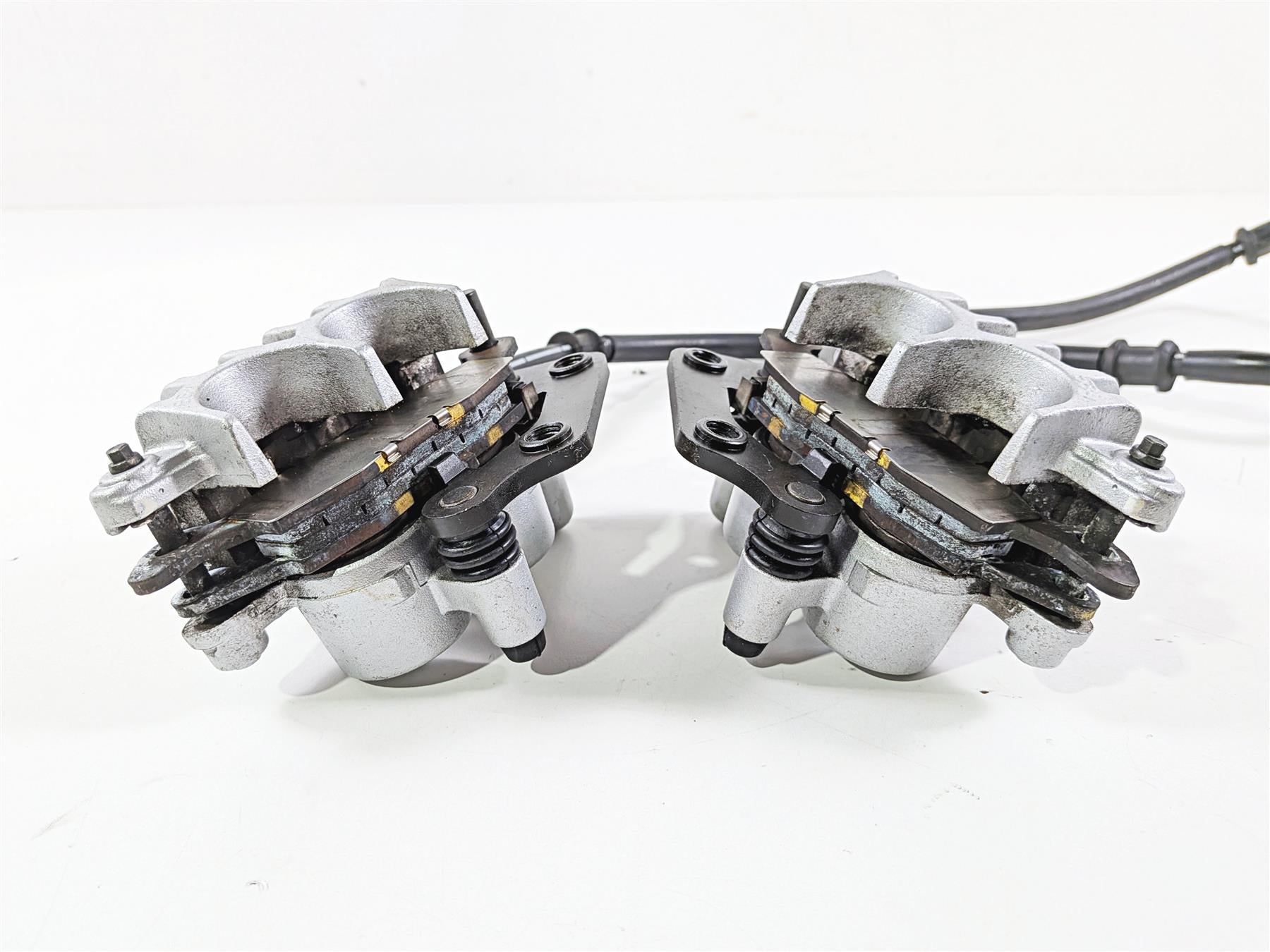 2006 Suzuki C90 VL1500T Boulevard Tokico Front Brake Caliper Set 59100-33DD0-999 {{ shop.shopifyCountryName }} - Mototech271