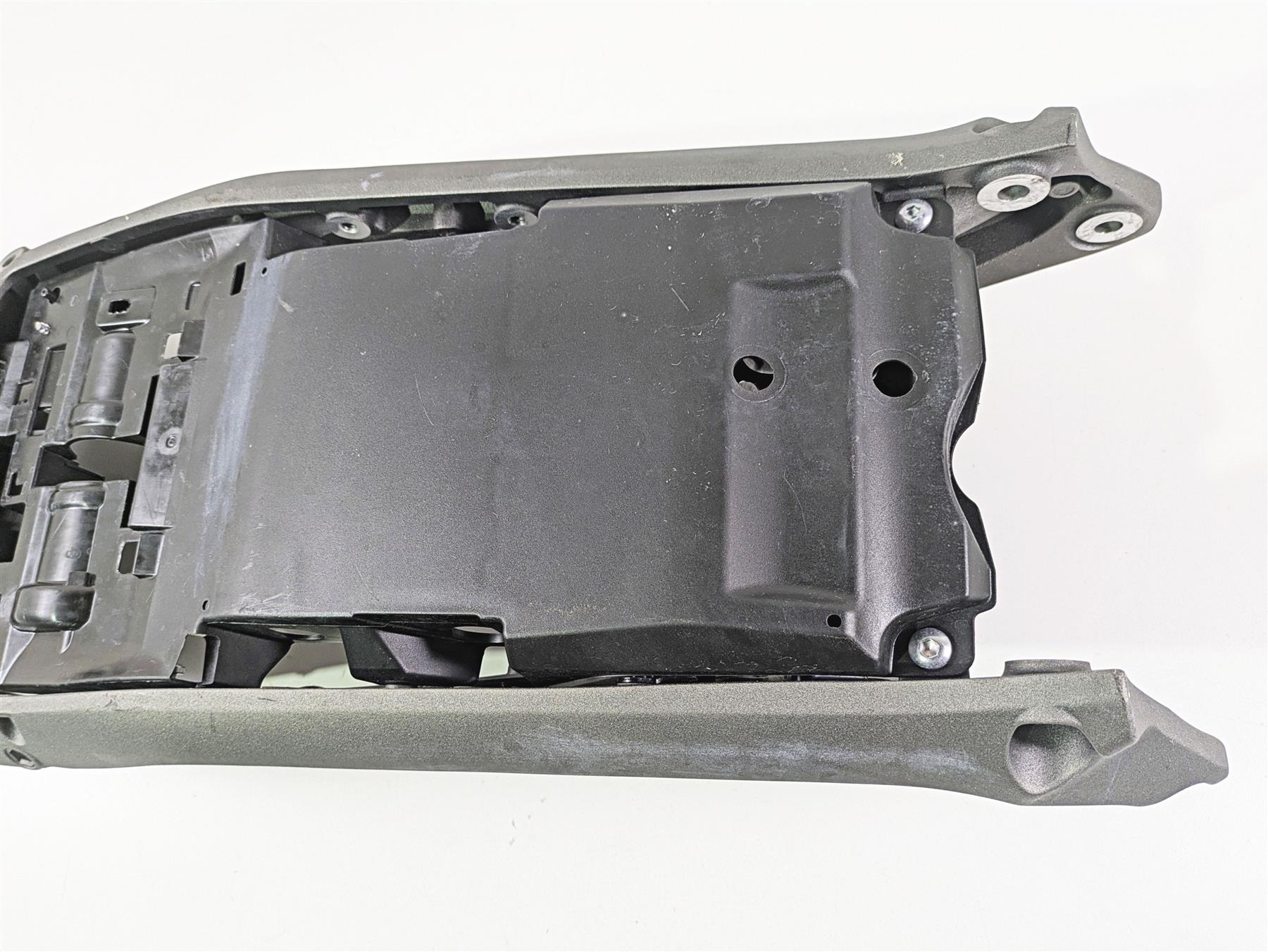 2024 Triumph Street Triple 765 R Subframe Inner Fender Undertail T2073626 {{ shop.shopifyCountryName }} - Mototech271