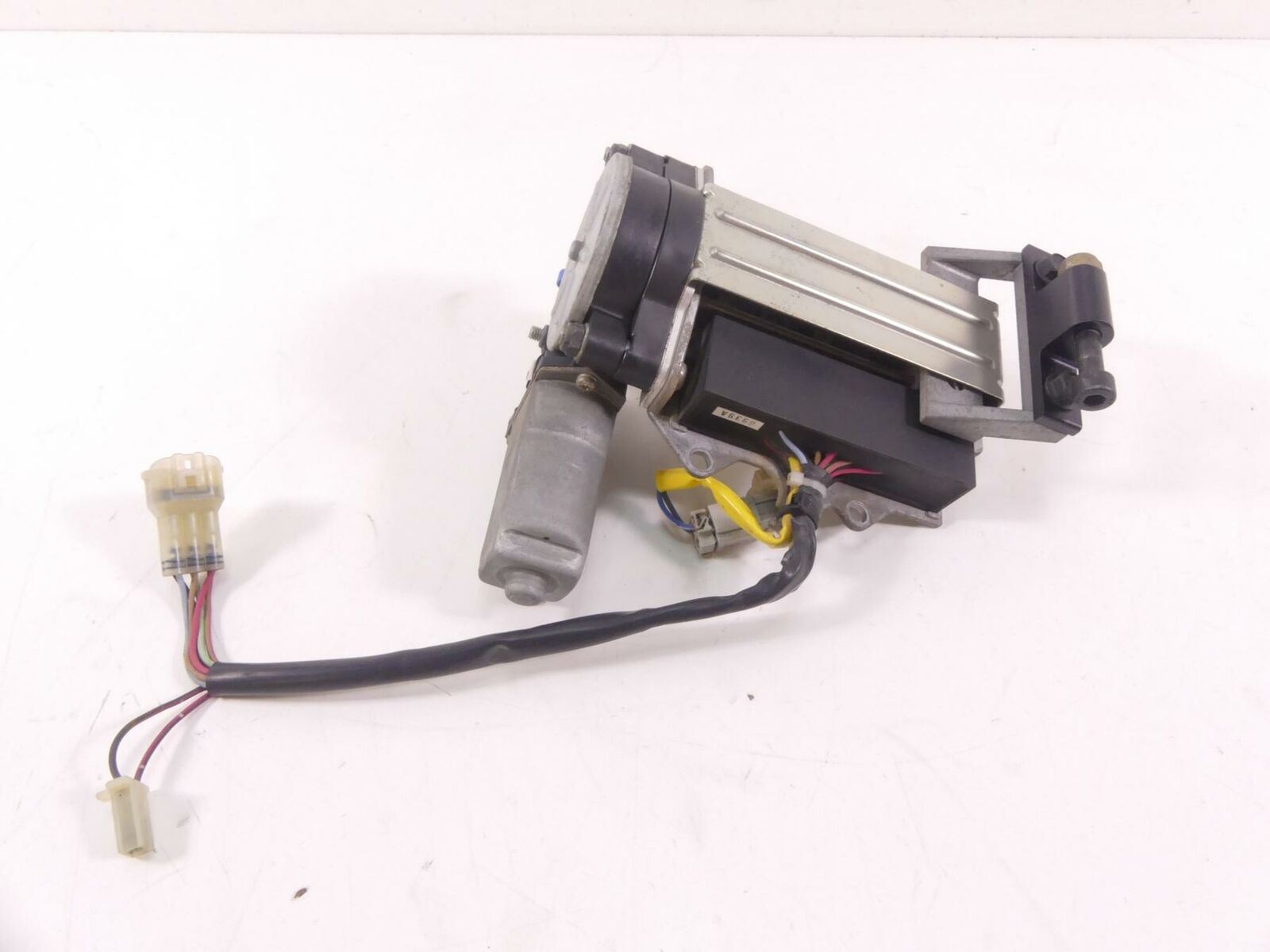 2010 Victory Vision Tour Windshield Wind Shield Screen Drive Motor 4011815 {{ shop.shopifyCountryName }} - Mototech271