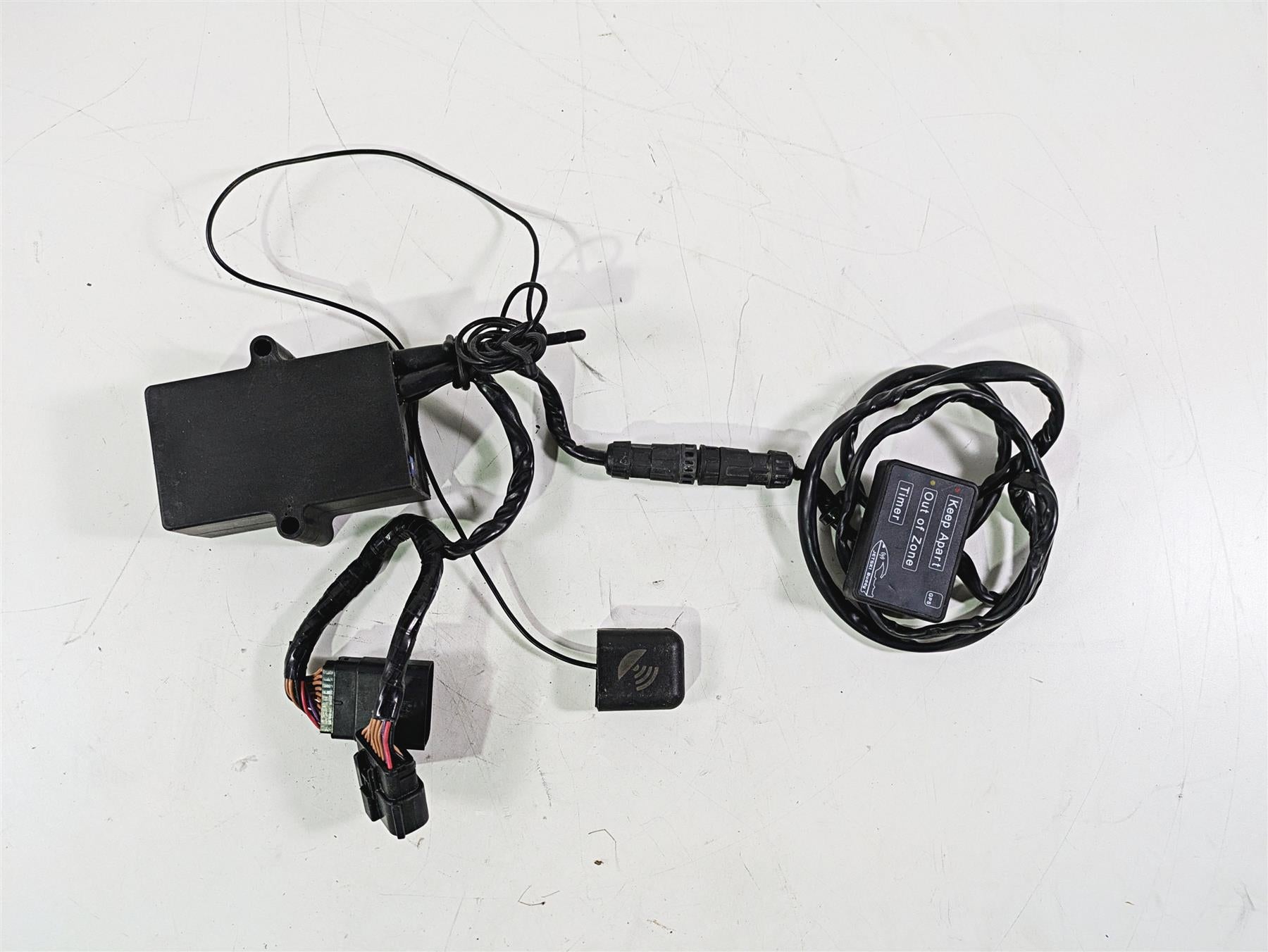 2022 SeaDoo Spark 900 Trixx Jetski Buddy Gps Security Kit JB-S-01 {{ shop.shopifyCountryName }} - Mototech271