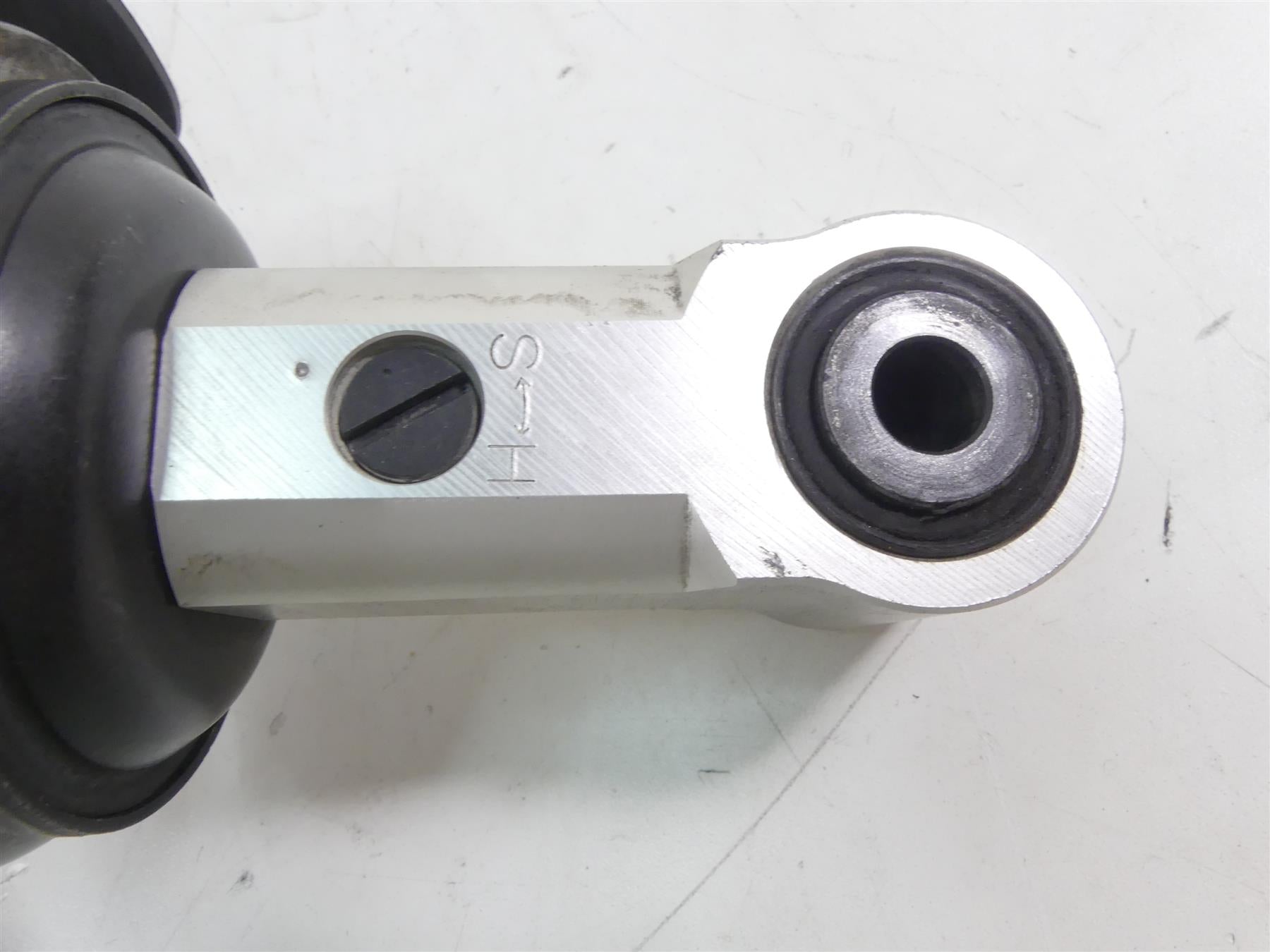2009 BMW R1200GS K25 Straight Showa Rear Shock Damper Suspension 33538529486 {{ shop.shopifyCountryName }} - Mototech271