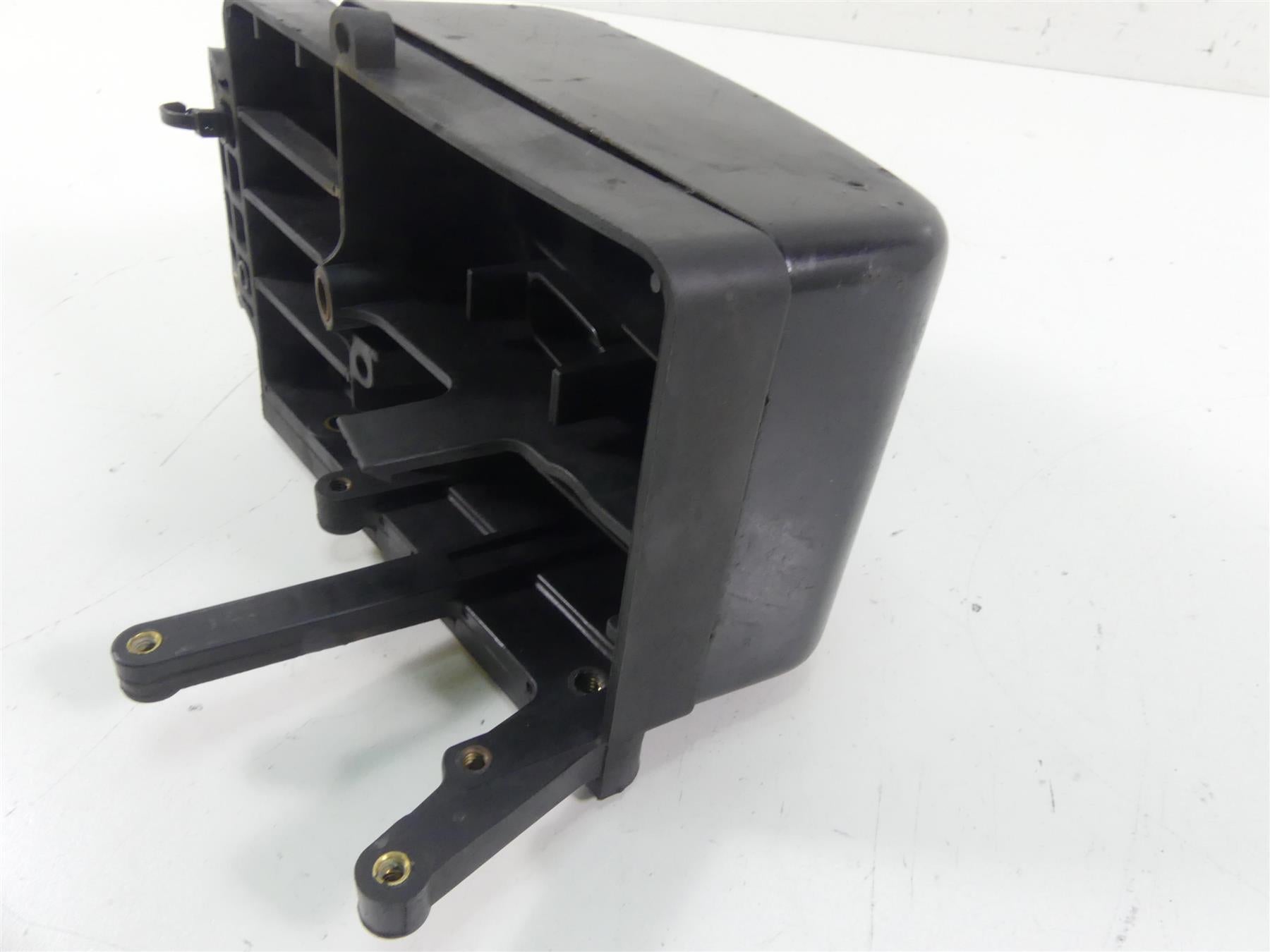 2011 Harley FXDWG Dyna Wide Glide Electric Stay Tray & Cover 13569-06 66361-04 {{ shop.shopifyCountryName }} - Mototech271