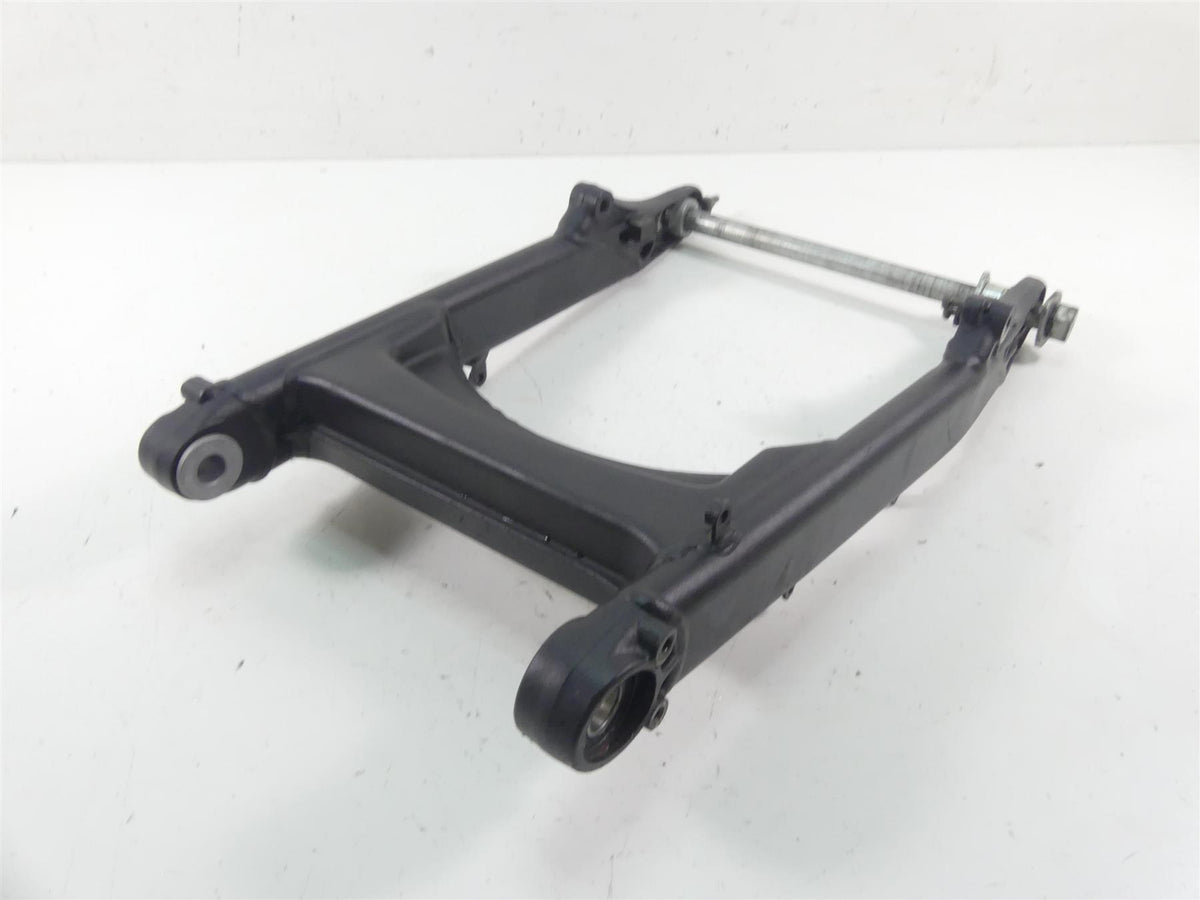 2018 Indian Scout Sixty Rear Swingarm Swing Arm & Axle 1824356 {{ shop.shopifyCountryName }} - Mototech271