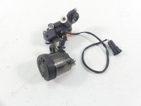 2021 Kawasaki ZX1400 ZX14R Ninja Front Radial Brake Master Cylinder 43015-0671 {{ shop.shopifyCountryName }} - Mototech271