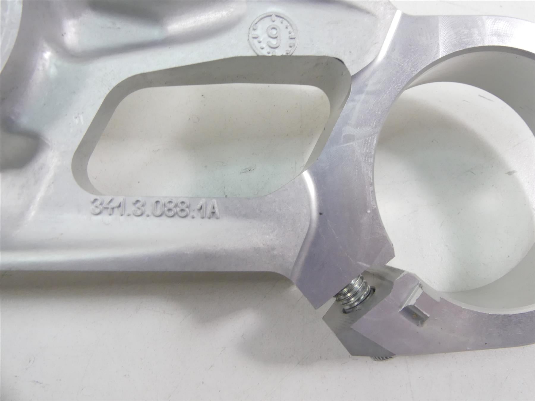 2020 Ducati Panigale V2 Upper Triple Tree Steering Clamp 53mm 34130881A {{ shop.shopifyCountryName }} - Mototech271