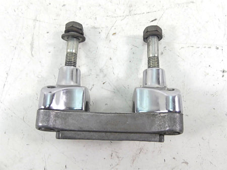 1979 Harley Sportster XLS1000 Roadster Handlebar Mount Riser 55902-79 55900-79 {{ shop.shopifyCountryName }} - Mototech271