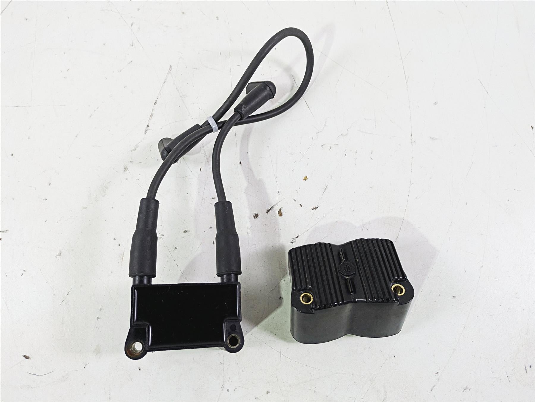 2015 Harley FXDL Dyna Low Rider Delphi Ignition Coil Wires Plugs 31696-07A {{ shop.shopifyCountryName }} - Mototech271