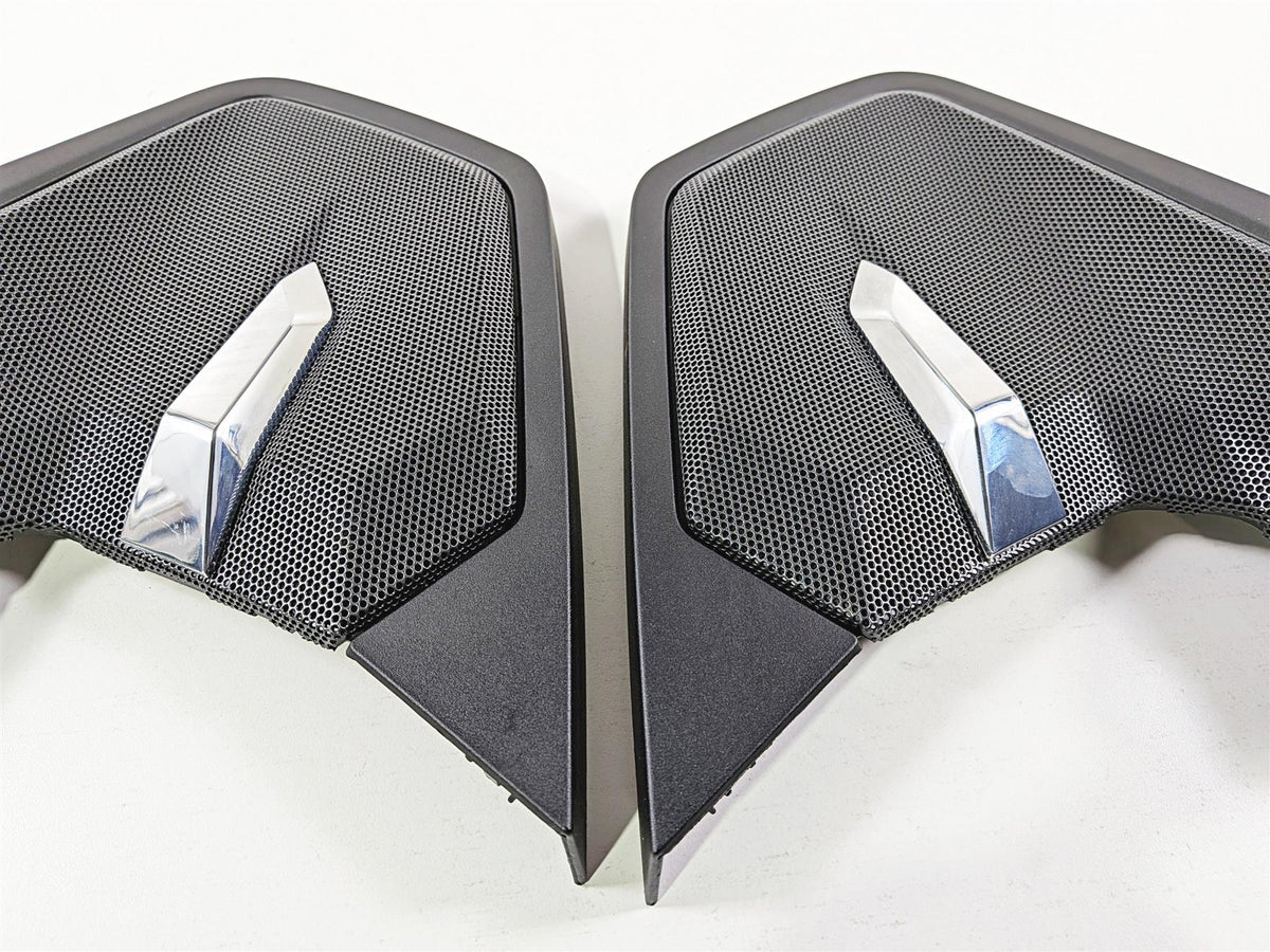 2023 BMW R1250RT RTP K52 Left Right Speaker Cover Fairing Set 46638382840 {{ shop.shopifyCountryName }} - Mototech271