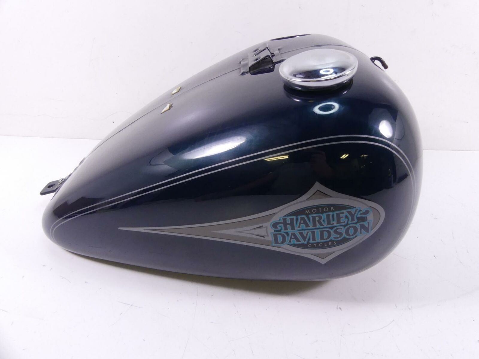 2001 Harley Softail FLSTC Heritage Nice Fuel Gas Tank - Jade Sunglo 62180-00D {{ shop.shopifyCountryName }} - Mototech271