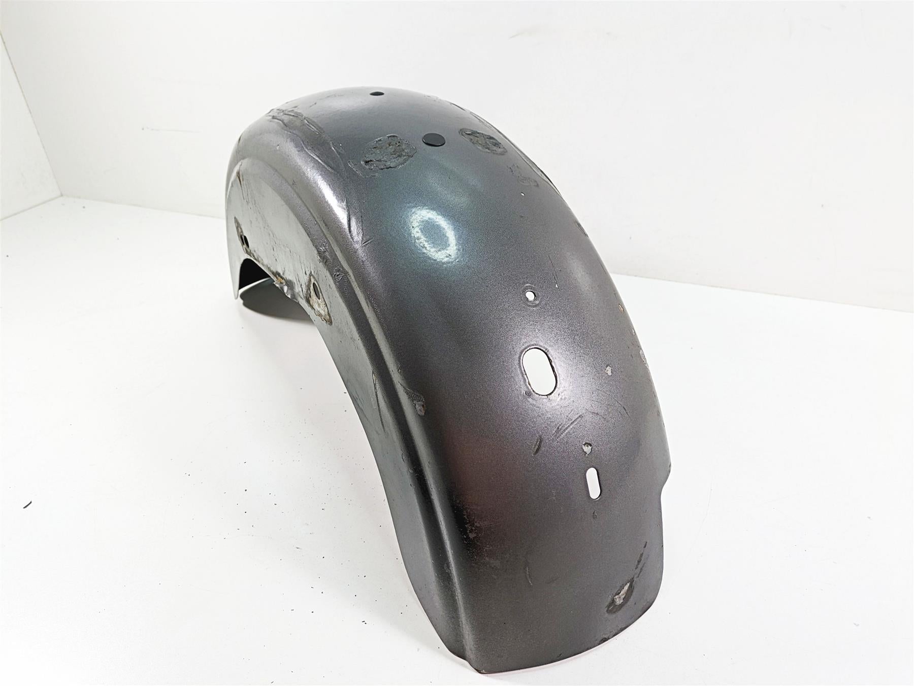 2009 Harley FXDC Dyna Super Glide Custom Rear Fender Pewter Pearl 59634-06A {{ shop.shopifyCountryName }} - Mototech271
