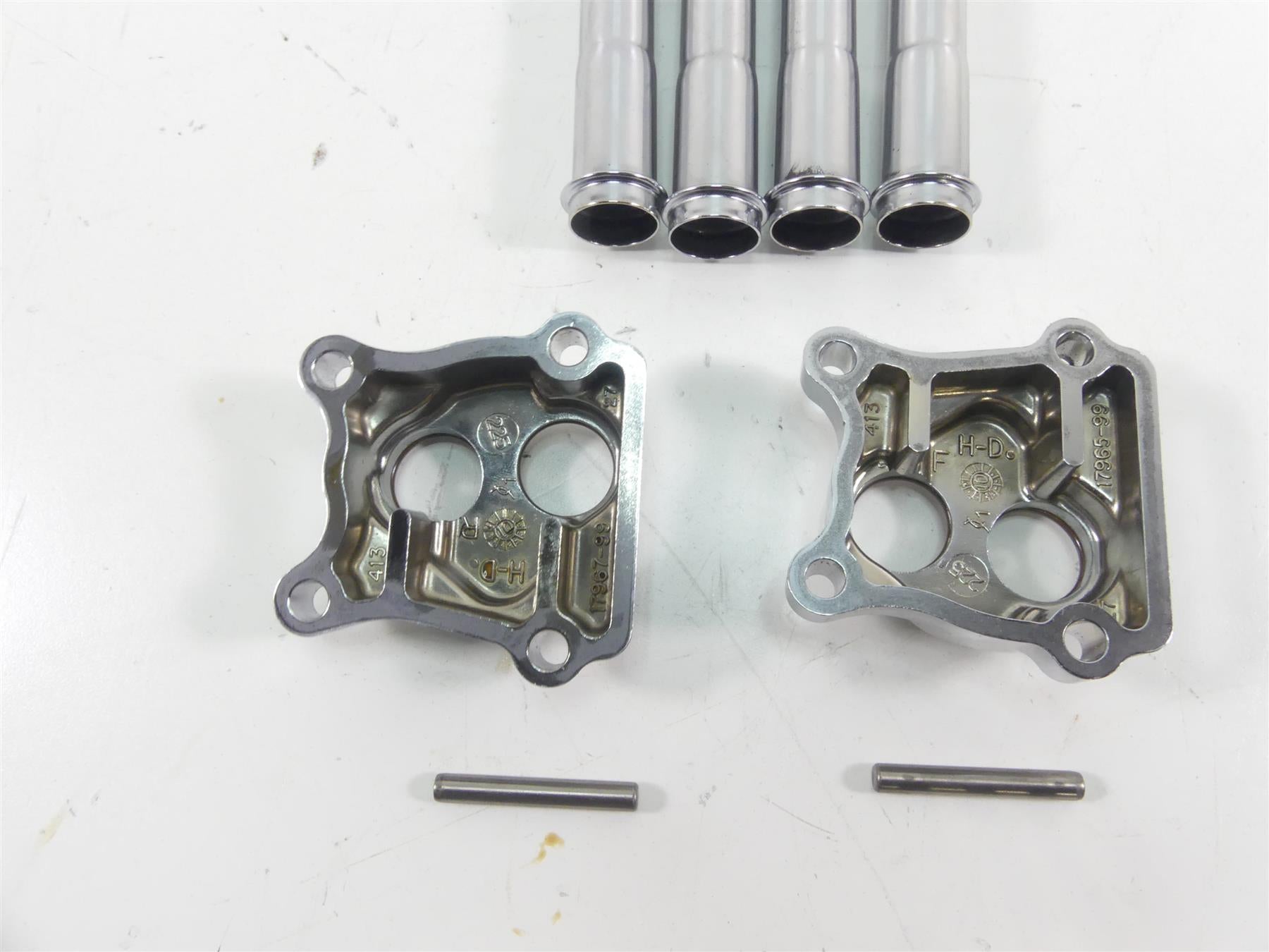 2011 Harley Touring FLTRU Road Glide Push Rod Lifter Cover Set 17965-99 {{ shop.shopifyCountryName }} - Mototech271
