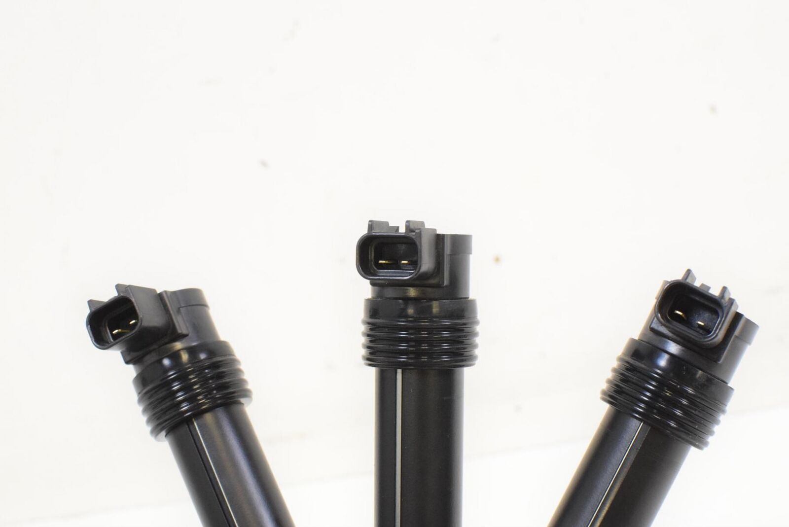 2018 Triumph Street Triple 765 RS Ignition Coils Coil SET T1291504 {{ shop.shopifyCountryName }} - Mototech271