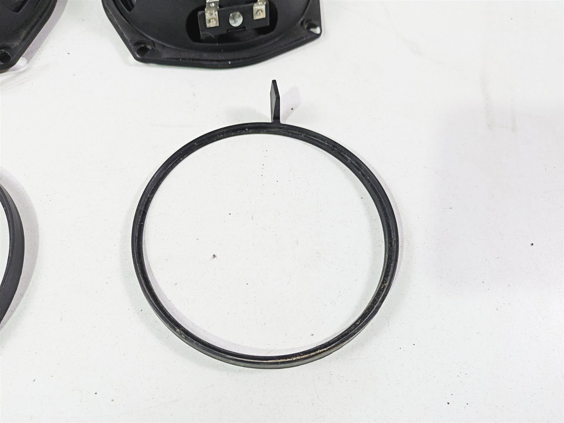 2017 Indian Chieftain Limited Front Left Right Speaker Set 5451168 5451169 {{ shop.shopifyCountryName }} - Mototech271