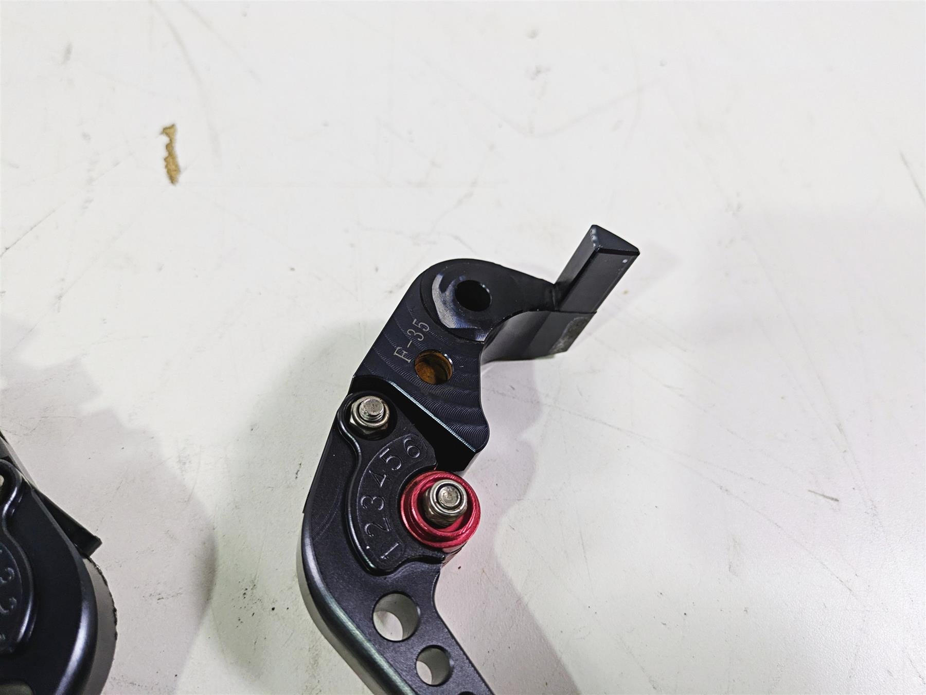 2008 Suzuki GSXR600 Clutch Perch & Both Aftermarket Adjustable Short Levers {{ shop.shopifyCountryName }} - Mototech271