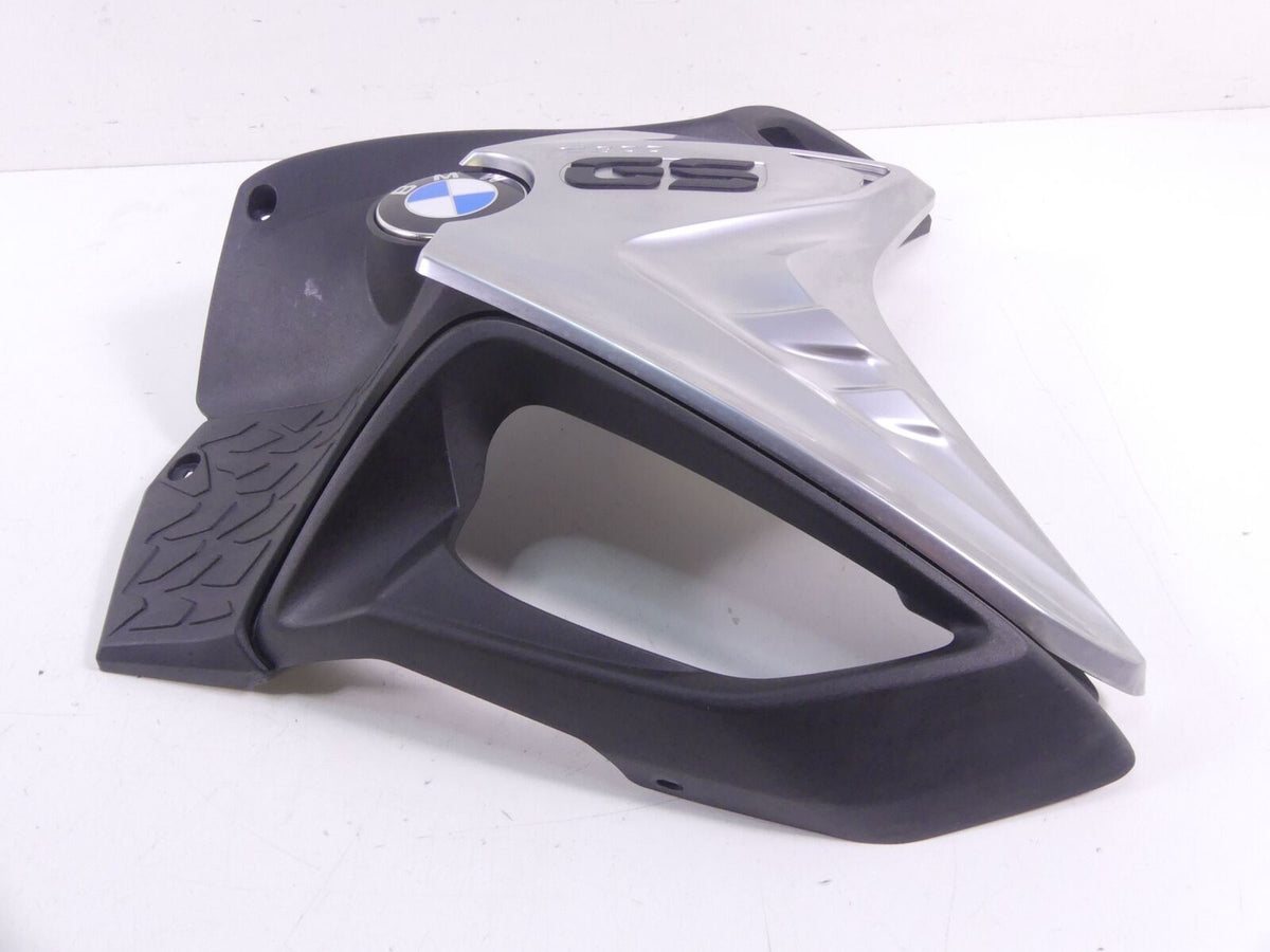 2017 BMW F800GS K72 Right Main Tank Fairing Cover Cowl 46638529014 46638554368 {{ shop.shopifyCountryName }} - Mototech271