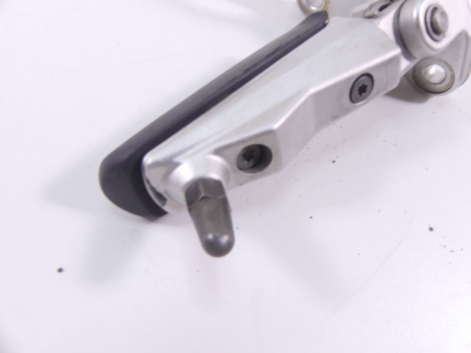 2008 BMW R1200R K27 Left Rider Footpeg Foot Peg + Shift Pedal Set 46717700913 {{ shop.shopifyCountryName }} - Mototech271