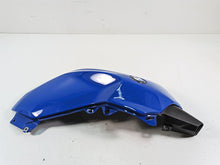 Load image into Gallery viewer, 2016 BMW R1200R K53 Right Tank Fairing Cover Set Cordoba Blue 46638534300
