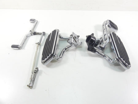 2009 Harley FLHTCU SE4 CVO E-Glide Floorboard Shifter Brake Pedal Set 51498-09A {{ shop.shopifyCountryName }} - Mototech271
