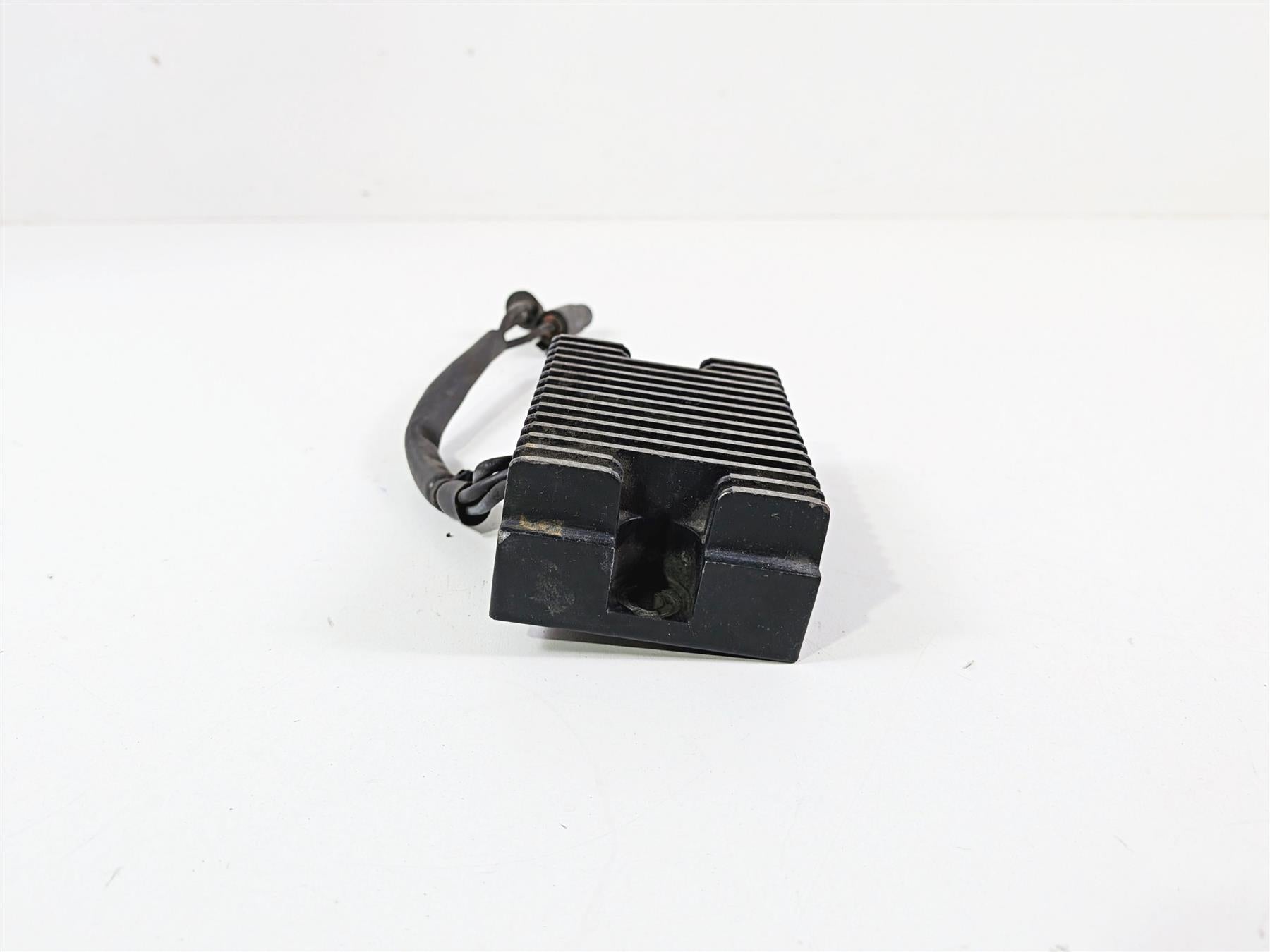 2003 Harley Sportster XL1200 Rectifier Voltage Regulator 74523-94A {{ shop.shopifyCountryName }} - Mototech271