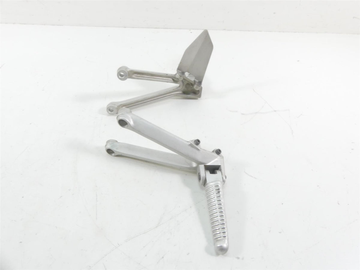 2006 Ducati 999 Biposto Rear Passenger Pillion Footpeg Foot Peg Set 82410811A {{ shop.shopifyCountryName }} - Mototech271