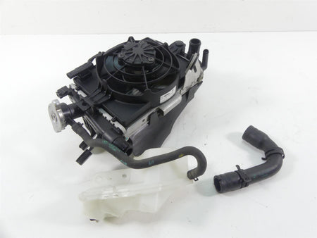 2014 BMW R1200GS K50 Right Side Radiator + Reservoir Fan & Cover 17118523117 {{ shop.shopifyCountryName }} - Mototech271