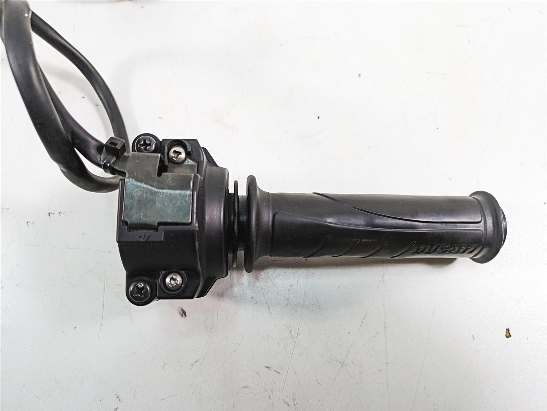 2016 Ducati Panigale 1299 S Ride Fly By Wire Throttle Sensor & Grip 66020011B {{ shop.shopifyCountryName }} - Mototech271