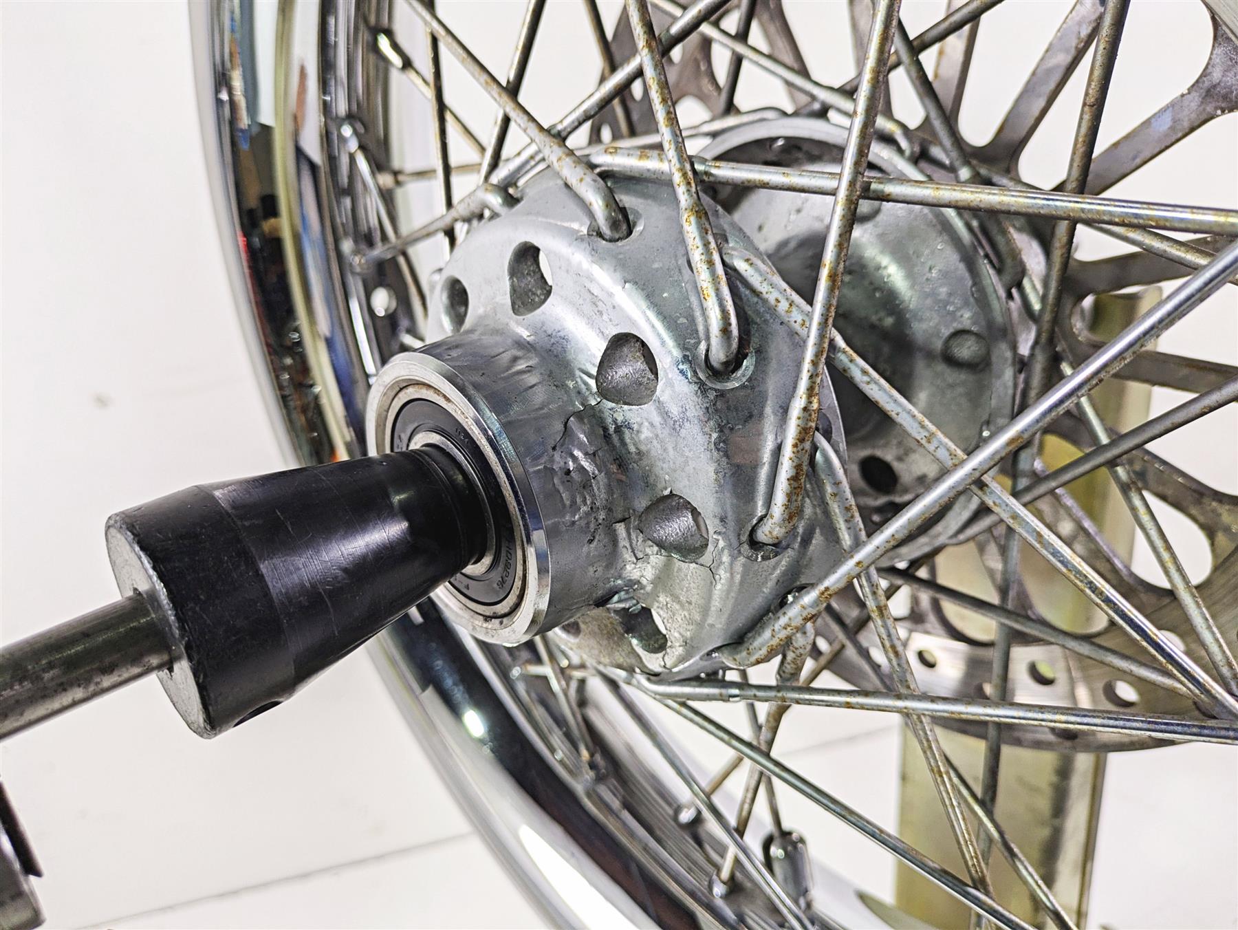 2008 Harley FLSTC 105TH Softail Heritage 16x3 Front Wheel Rim & Cover 41508-08 {{ shop.shopifyCountryName }} - Mototech271