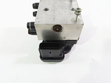 Load image into Gallery viewer, 2010 Harley Touring FLHTK Electra Glide Abs Brake Pump Unit Module 40601-08A | Mototech271
