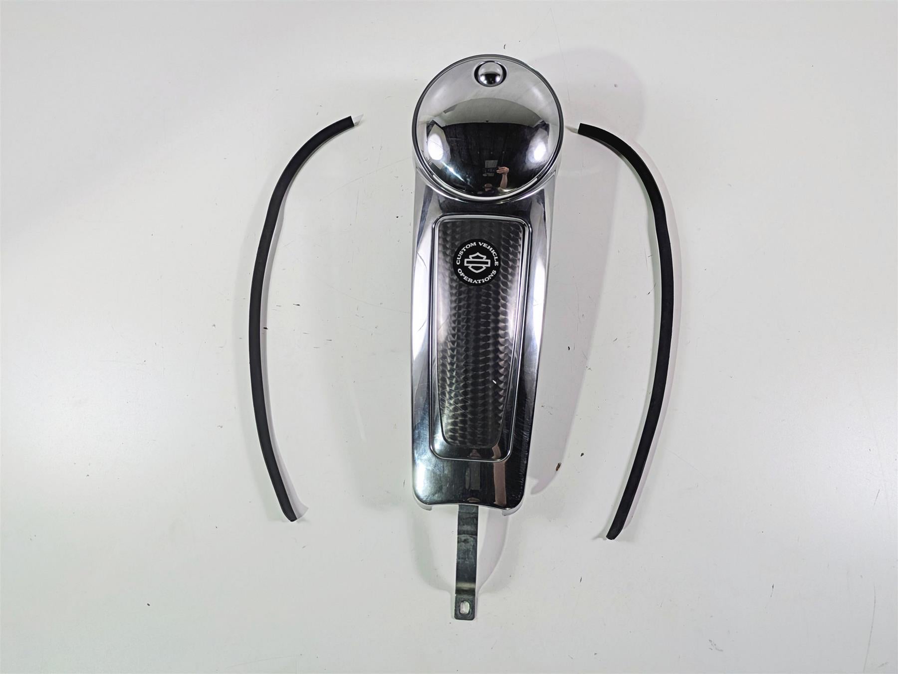 2010 Harley Touring FLHXSE CVO Street Glide Fuel Tank Dash Console 70014-09 {{ shop.shopifyCountryName }} - Mototech271