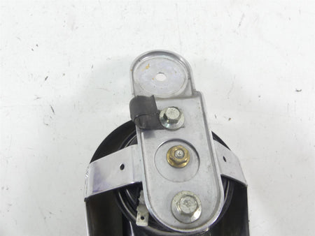 2005 Harley Touring CVO FLHTCSE Electra Glide Horn & Chrome Cover 69012-93A {{ shop.shopifyCountryName }} - Mototech271