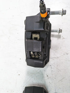 2013 Harley Touring FLHX Street Glide Front Brake Caliper Set 43027-08 44023-08 | Mototech271