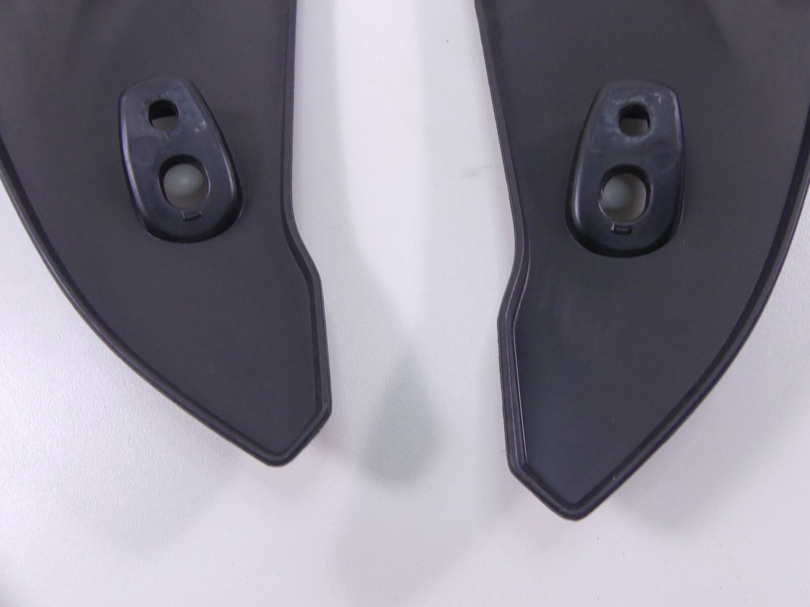 2008 BMW R1200R K27 Left Right Tail Side Cover Fairing Cowl Set 46637701553 {{ shop.shopifyCountryName }} - Mototech271
