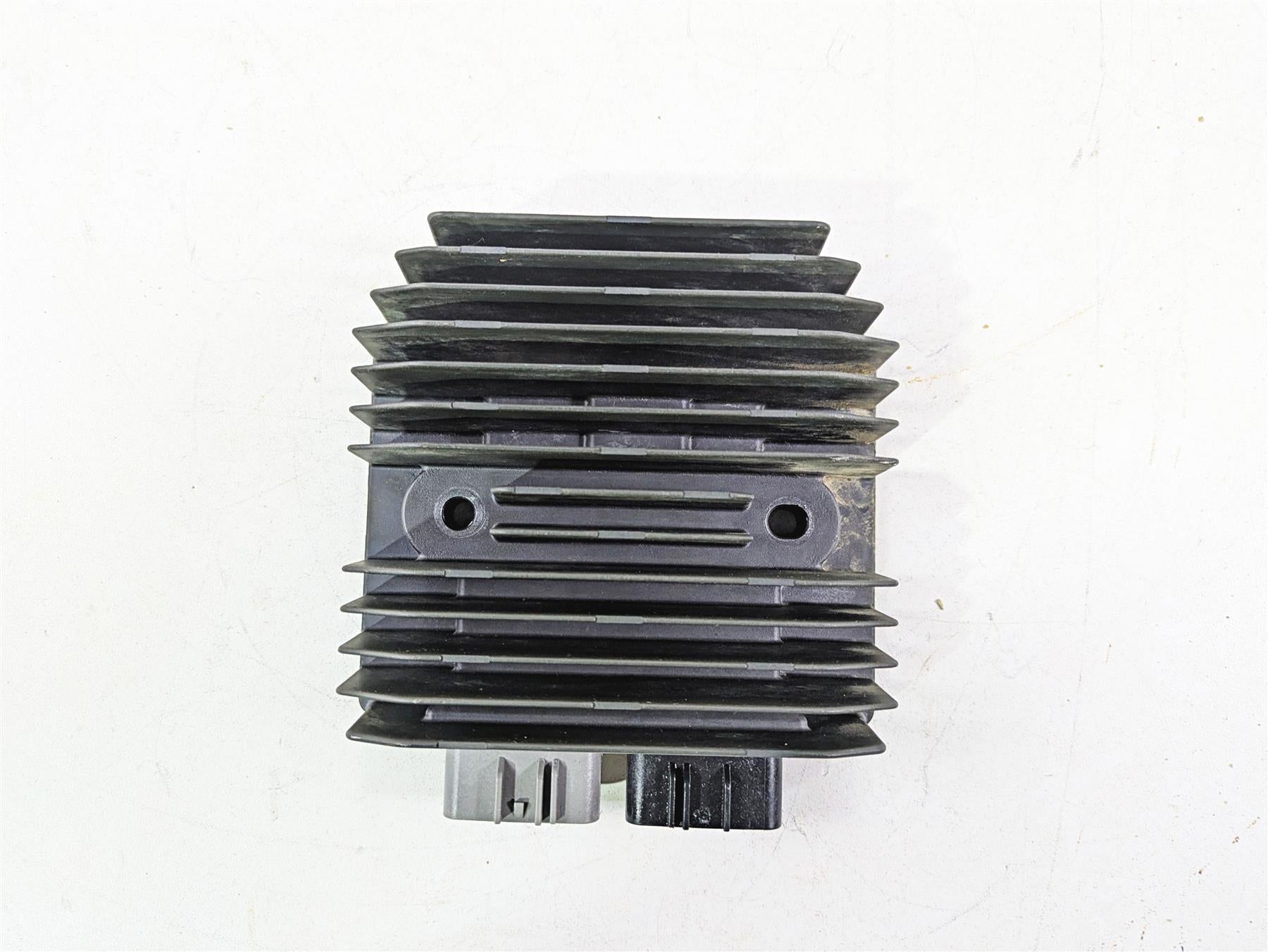 2023 Honda Talon SXS1000 S2R Rectifier Voltage Regulator - Read 31600-HL6-A01 {{ shop.shopifyCountryName }} - Mototech271
