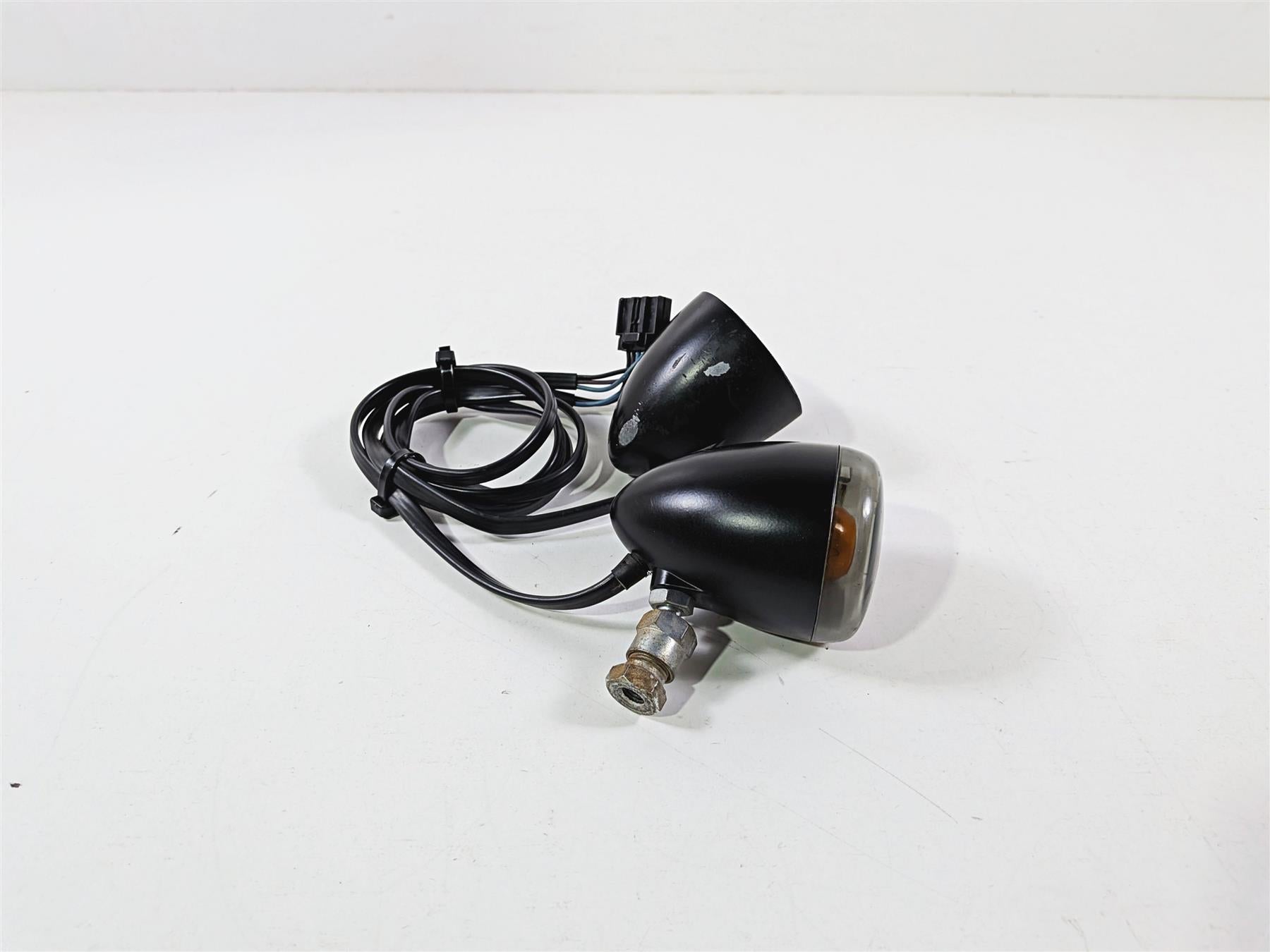 2011 Harley VRSCDX Night Rod Front Blinker Turn Signal Set 69587-07 {{ shop.shopifyCountryName }} - Mototech271