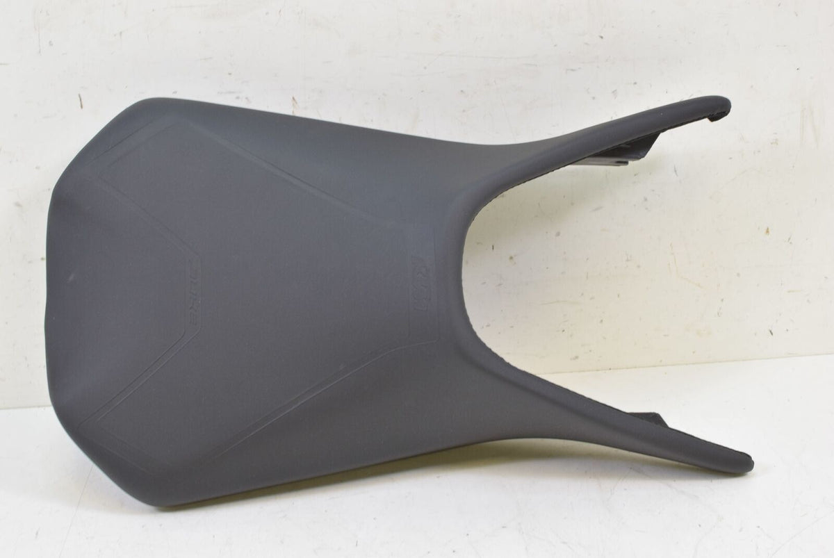 2017 KTM Duke 390 Front Rider Driver Saddle Seat 93007040000 {{ shop.shopifyCountryName }} - Mototech271