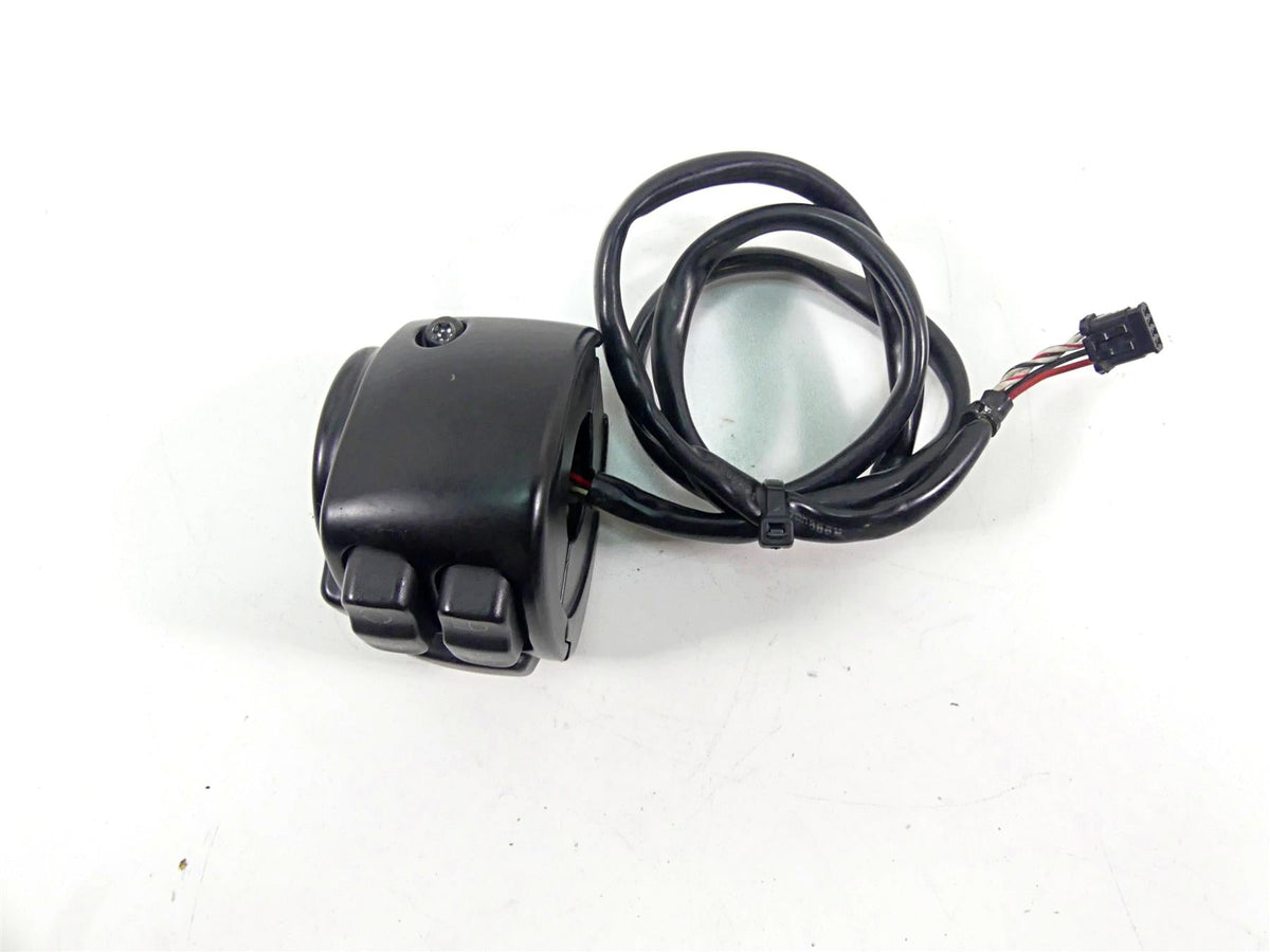 2017 Harley XL1200 CX Sportster Roadster Left Hand Light Control Switch 71500292 {{ shop.shopifyCountryName }} - Mototech271