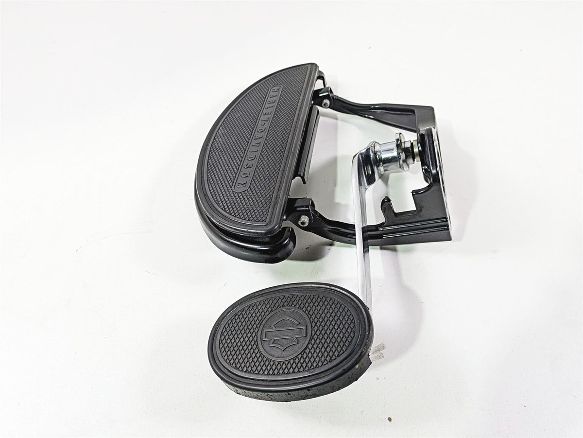 2014 Harley FLS Softail Slim Right Front Floorboard & Brake Pedal 42431-11 {{ shop.shopifyCountryName }} - Mototech271