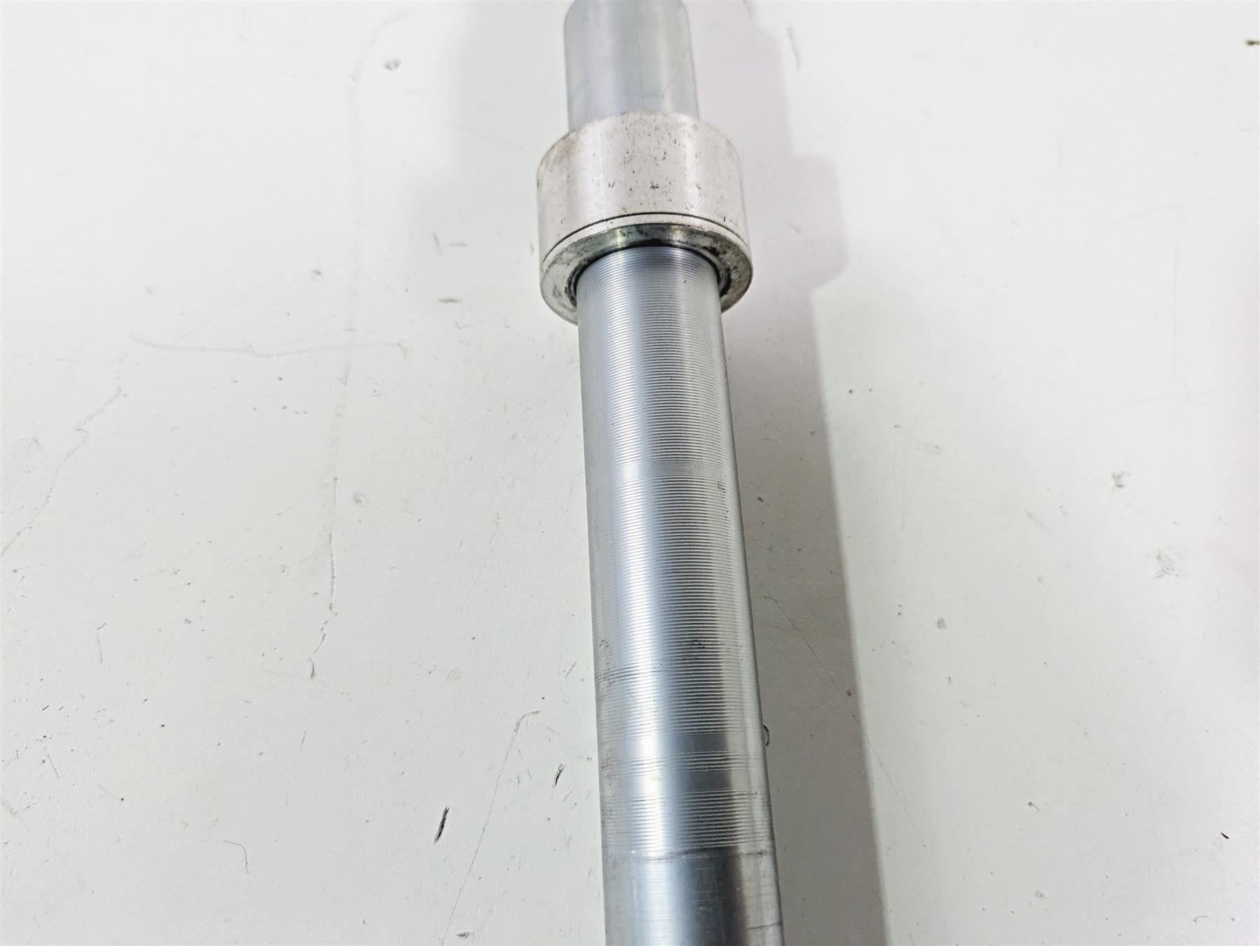 2015 Harley FXDF Dyna Fat Bob Front Axle Wheel Spindle 41547-07A {{ shop.shopifyCountryName }} - Mototech271